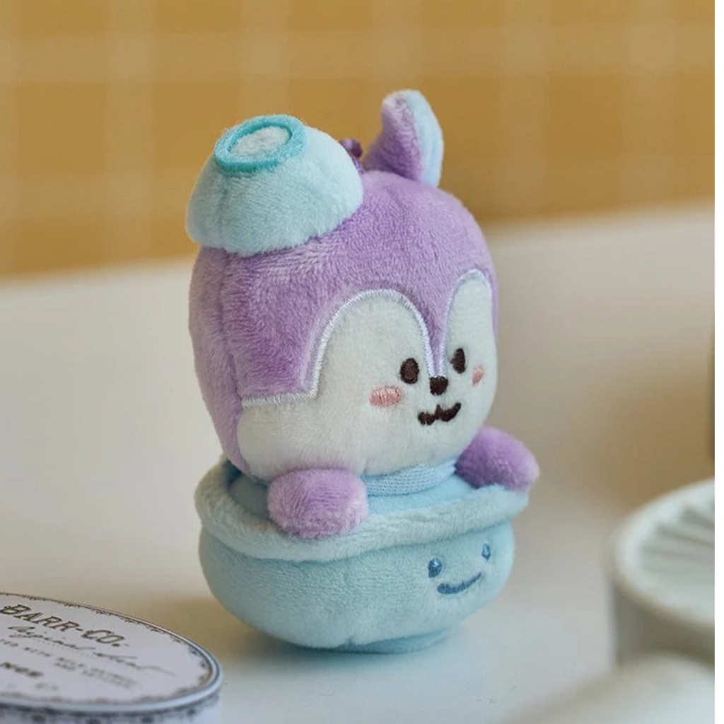 BT21 - Llavero con forma de muñeco de bienvenida de MANG RJ