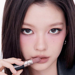 WakeMake - Soft Blurring Balm Stick 1.5g (Hello Kitty Black Edition)