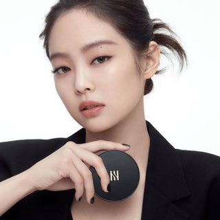 Hera - Black Cushion Foundation 15g - 6 Colors